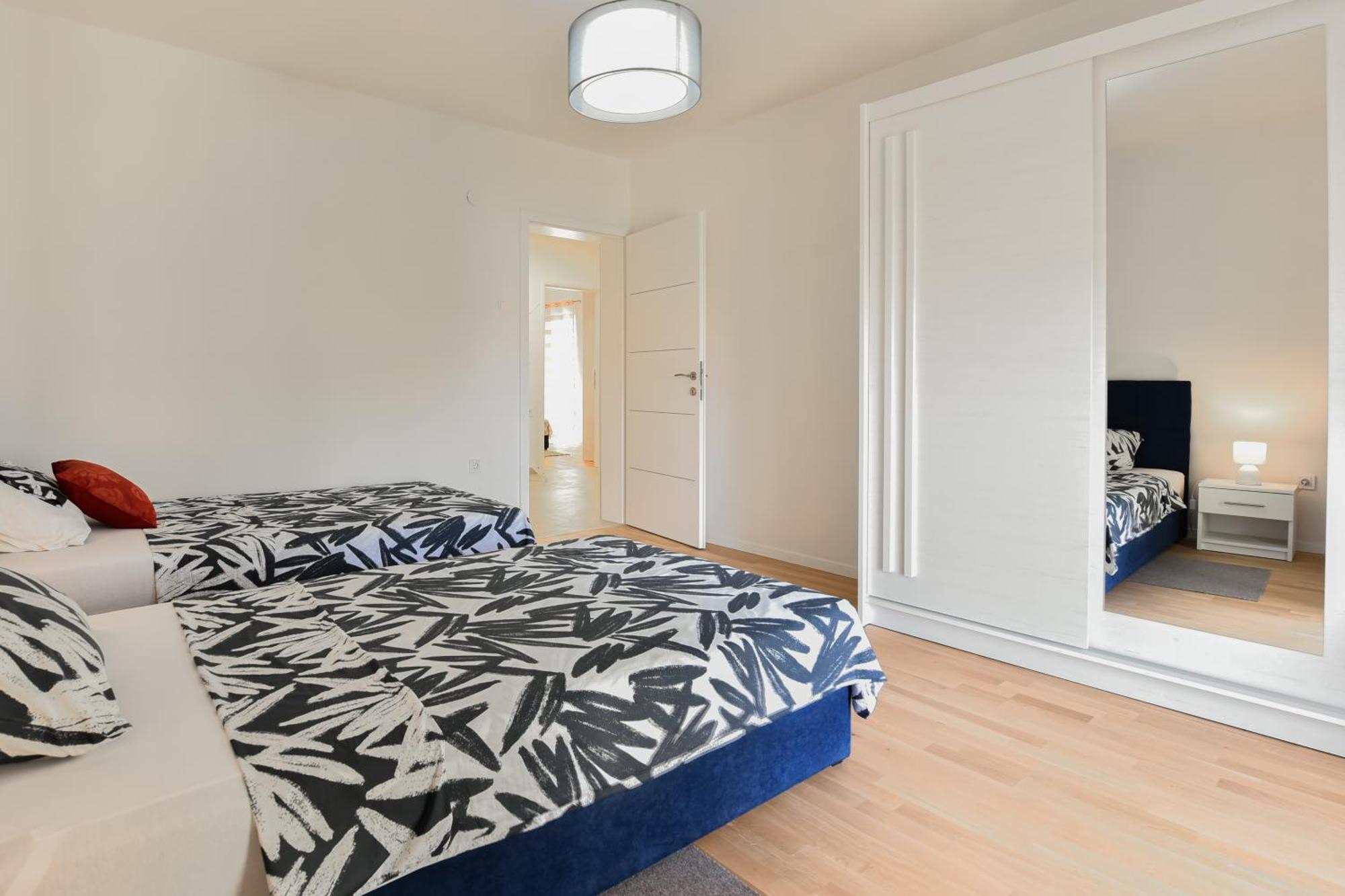 New Luxury 3 Bedroom 4 Air Conditioners Zadar Exterior foto